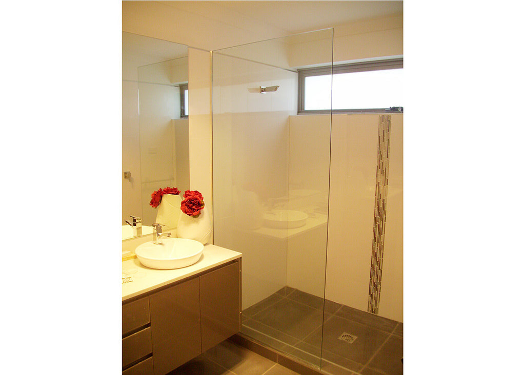 #4 Showerscreens Frameless Channel Glazed