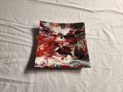 Flared Square Plate - 200 - Melt - Red Trio - M485