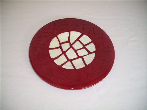 Round Plate - Stepping Stones - Deep Red Vanilla
